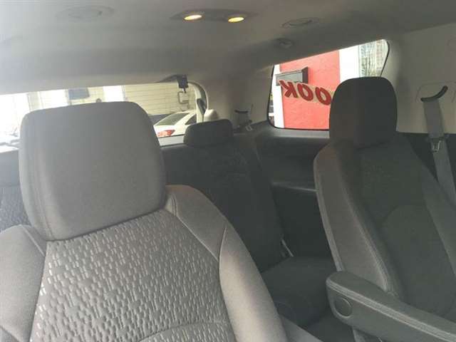 2011 GMC Acadia SLE 4dr SUV